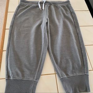 GAP Body Gray Side Stripe Jogger Capris
